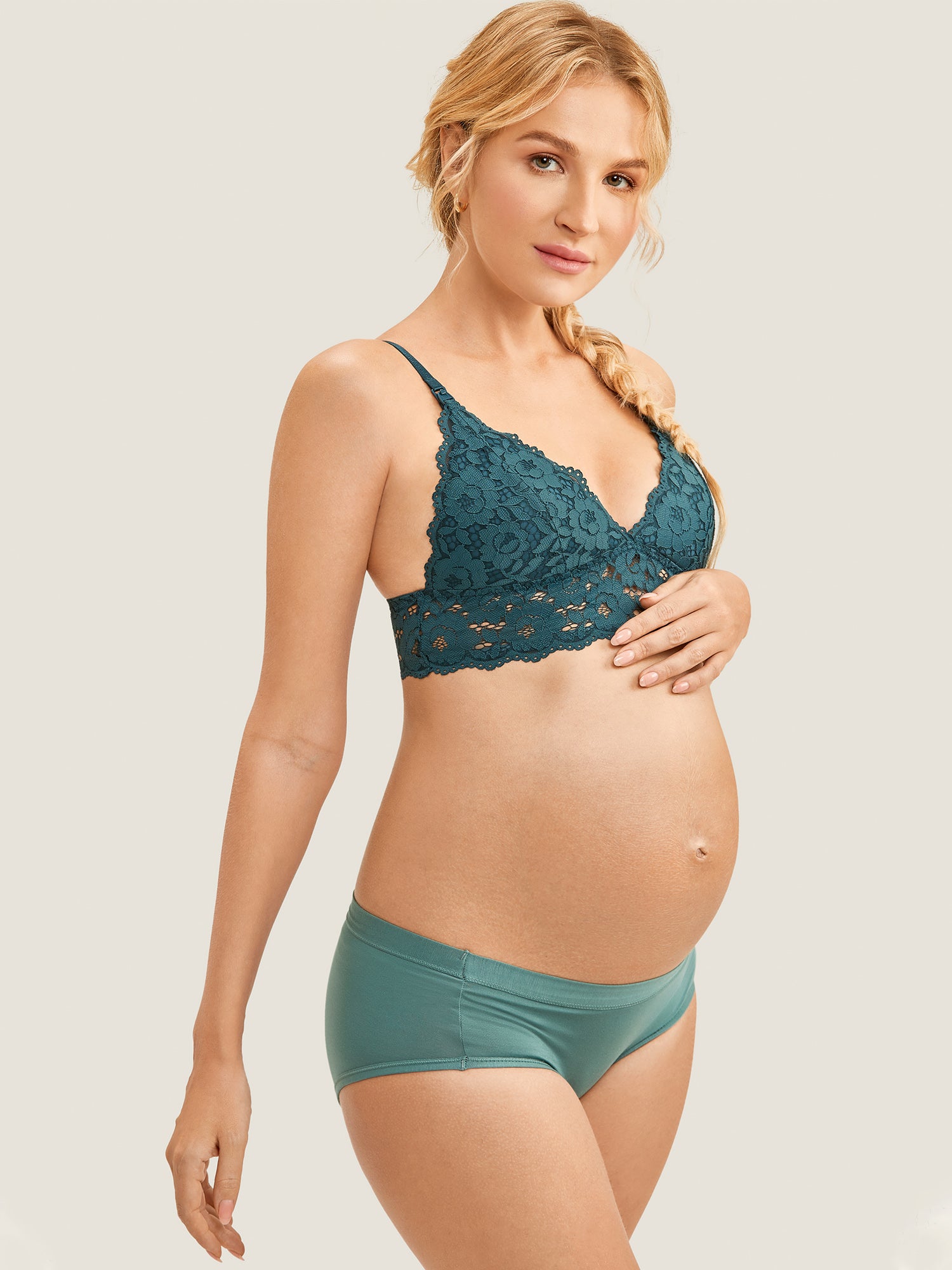 MOMANDA Women‘s Lace Plunge Nursing Bralette Spruce Green