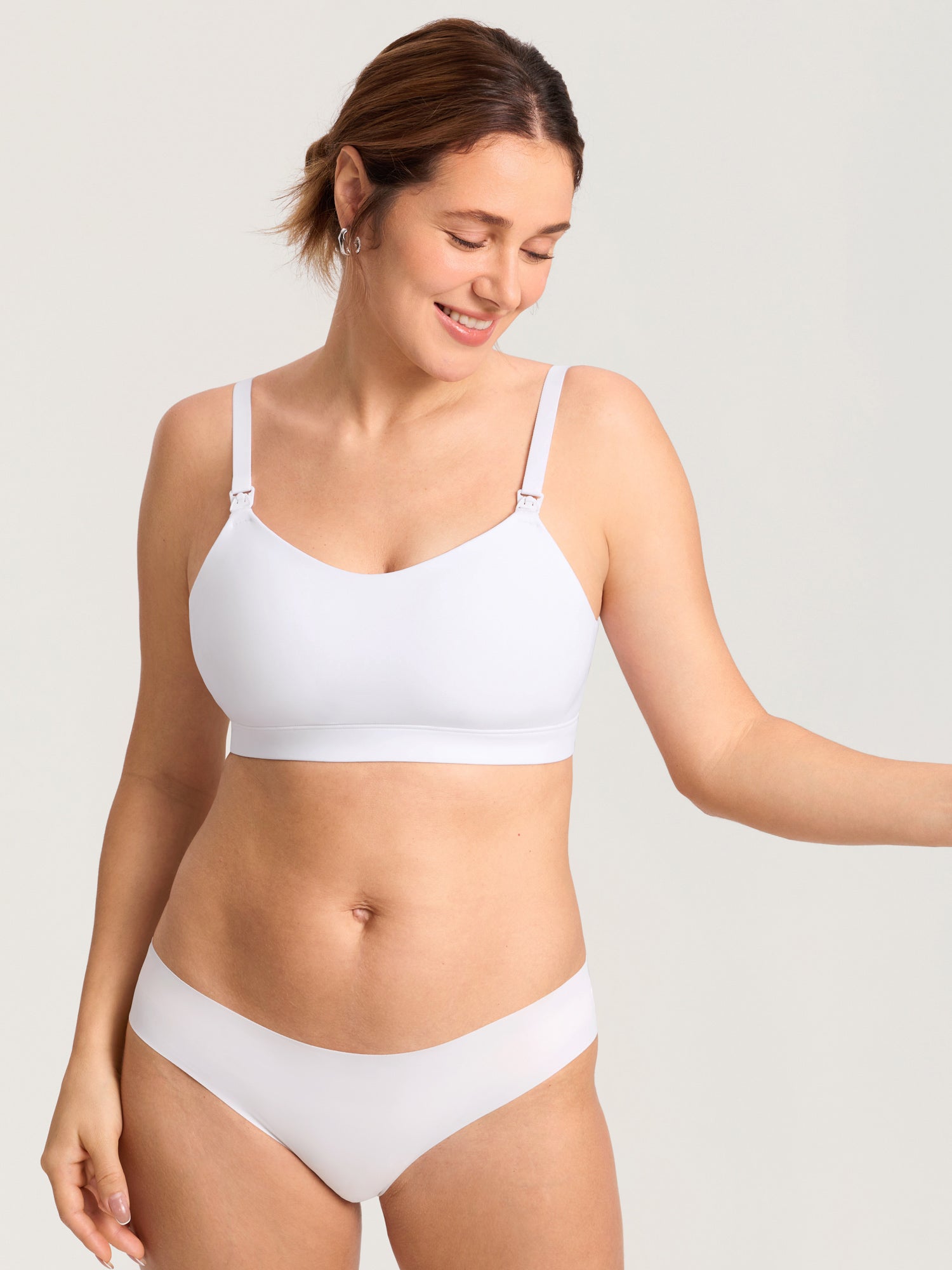 MOMANDA Women's Inbarely® Plus Molded Nursing Bra White