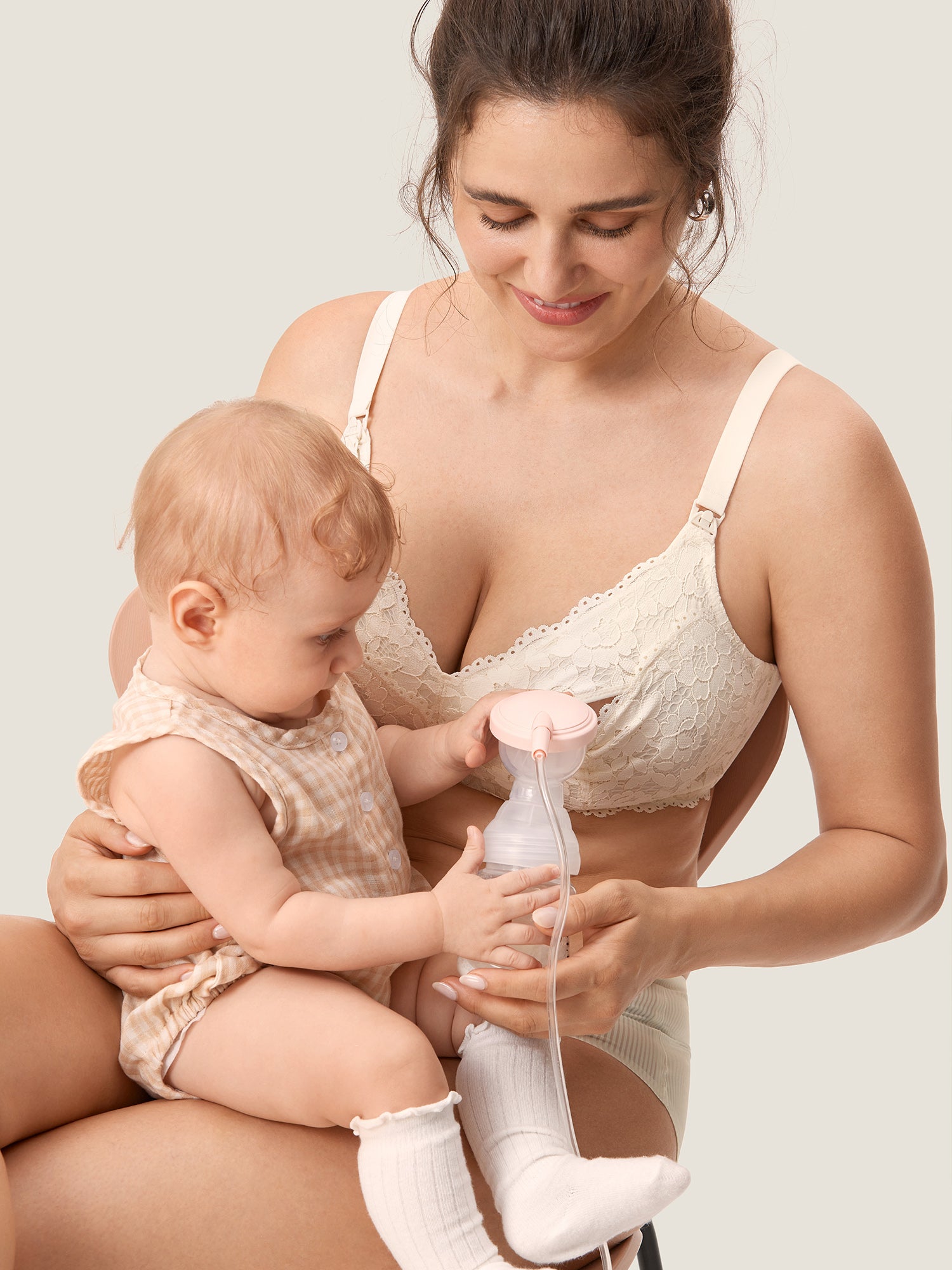 MOMANDA Cotton Lining Hands Free Pumping Bra Cream Coffee