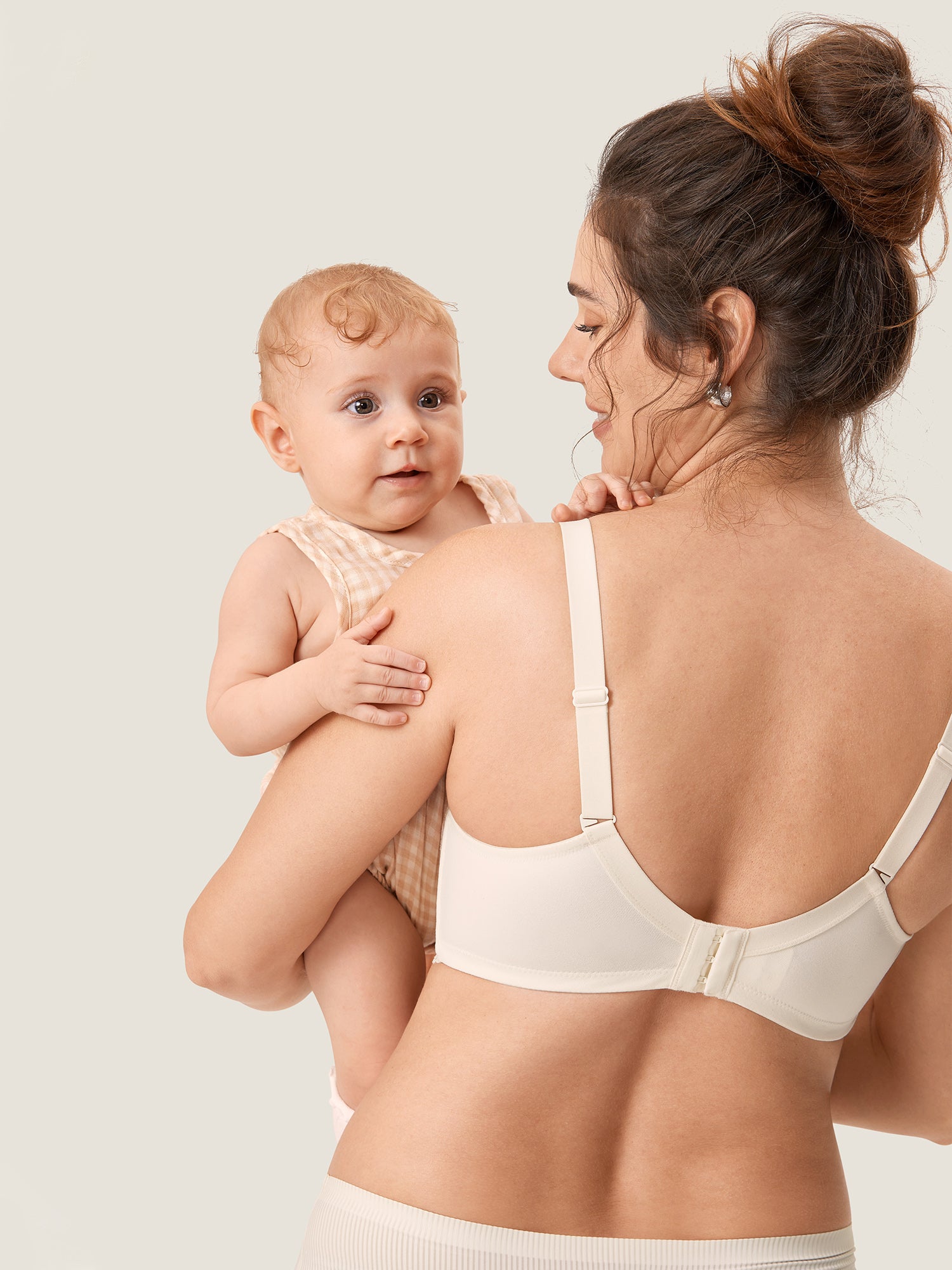 MOMANDA Cotton Lining Hands Free Pumping Bra Cream Coffee