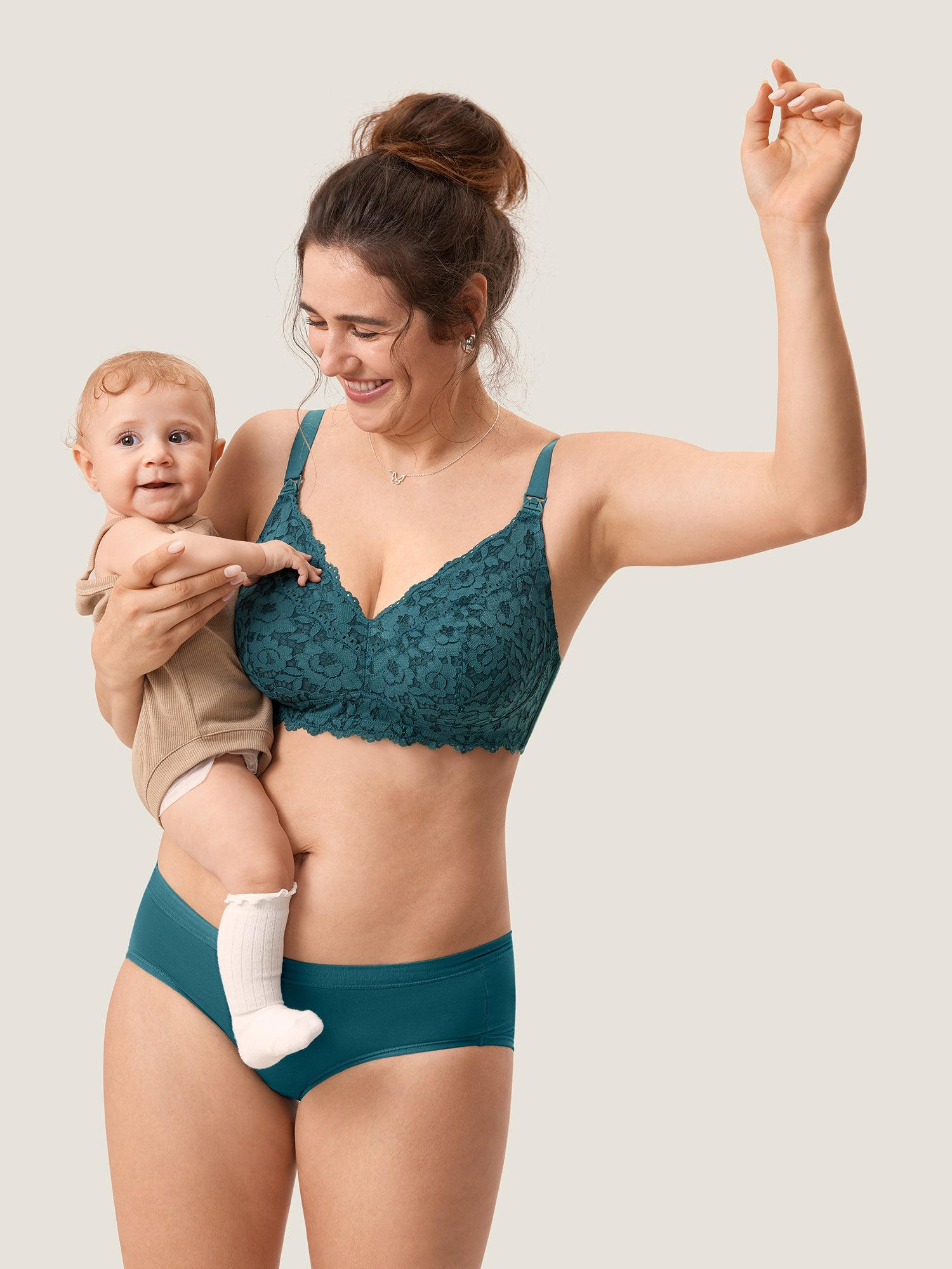 MOMANDA Cotton Lining Hands Free Pumping Bra Spruce Green