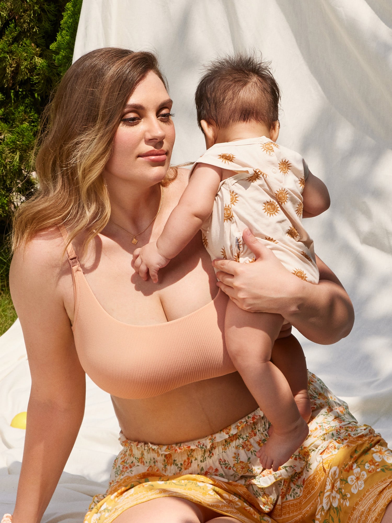 MOMANDA Women's Ribbed Scoop Nursing Bralette Grapefruit Orange