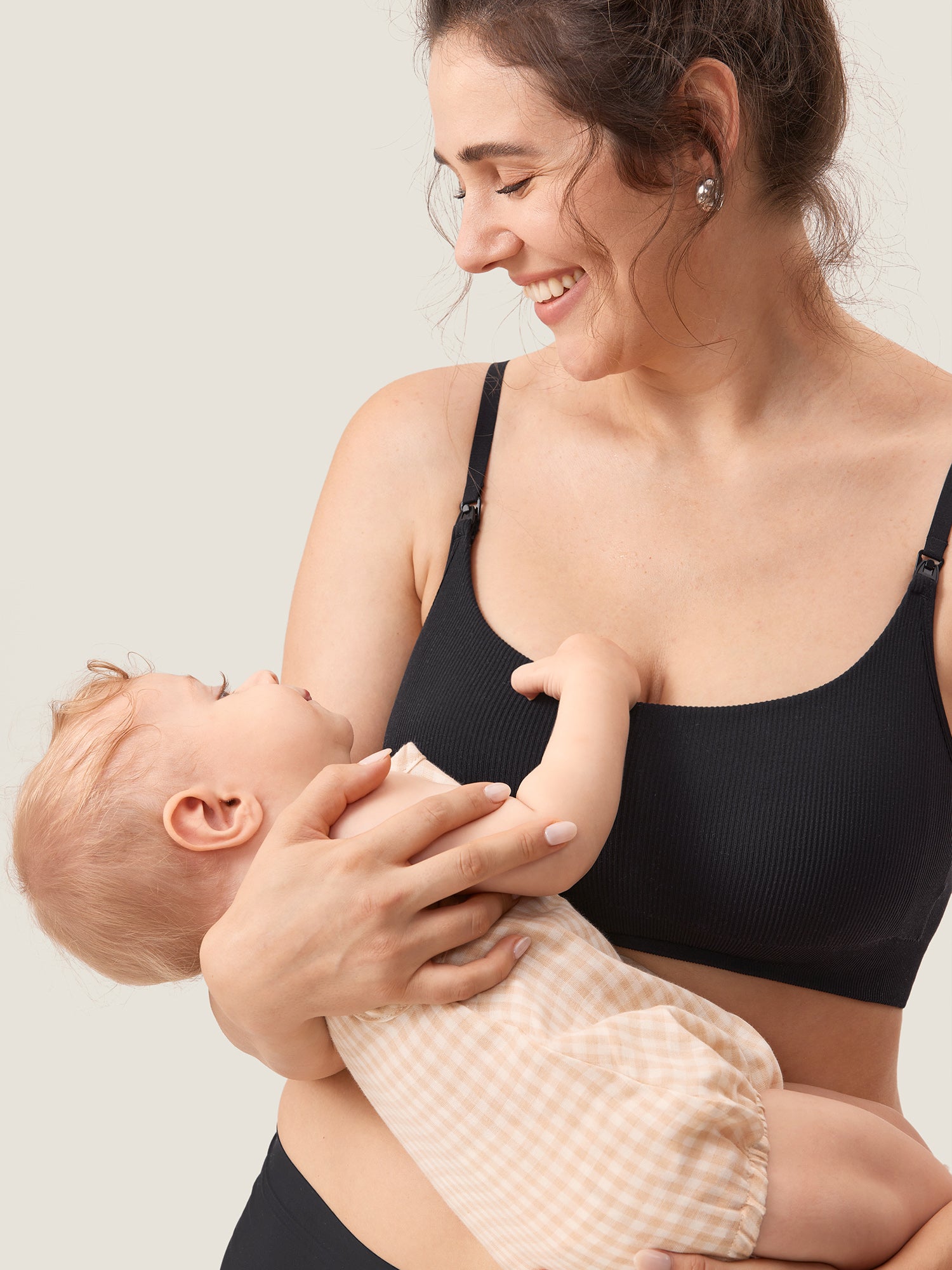 MOMANDA Women's Ribbed Scoop Nursing Bralette Iceland White