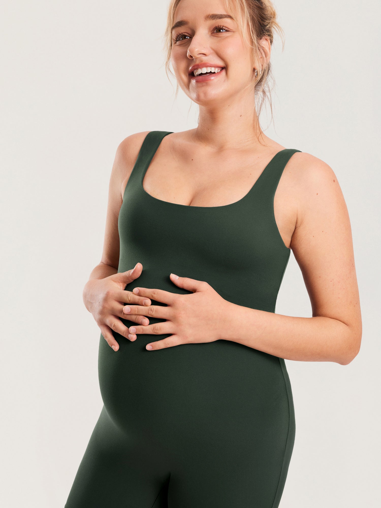 MOMANDA Women's Natrelax® Maternity Romper Legend Green