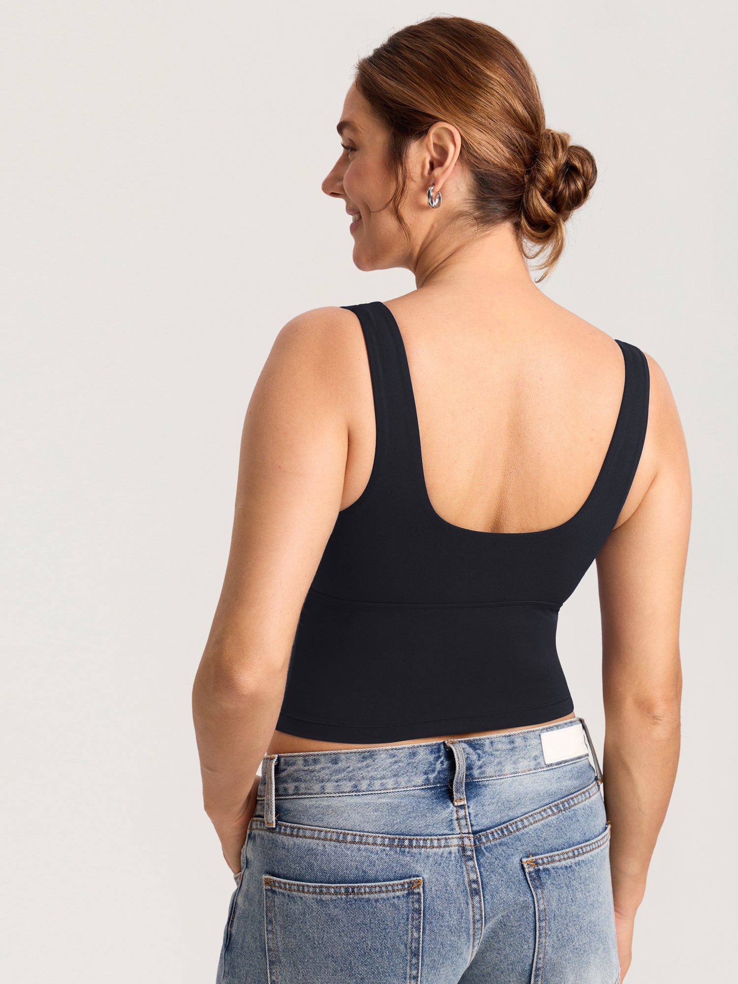 MOMANDA Natrelax® Crossover Nursing Crop Tank Top Black