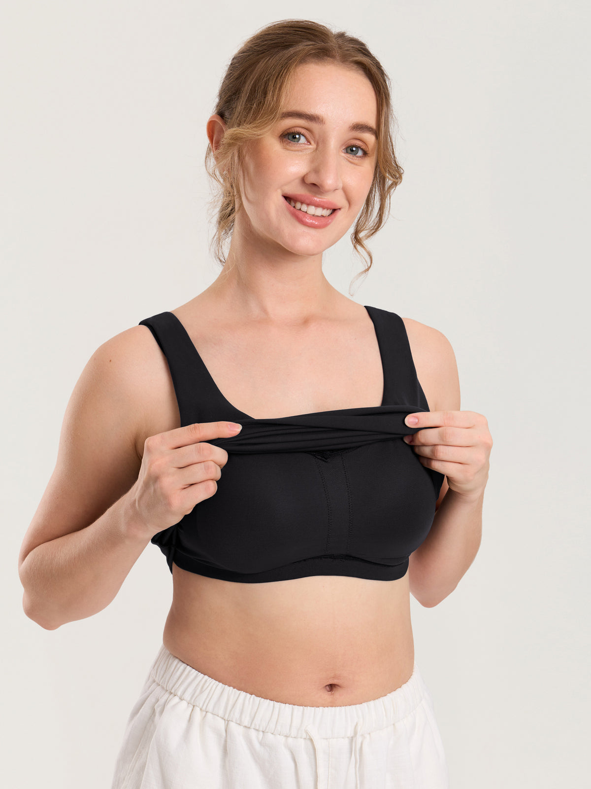 MOMANDA Naterlax® V Neck Nursing Tank Top Black @model_info:MOM6