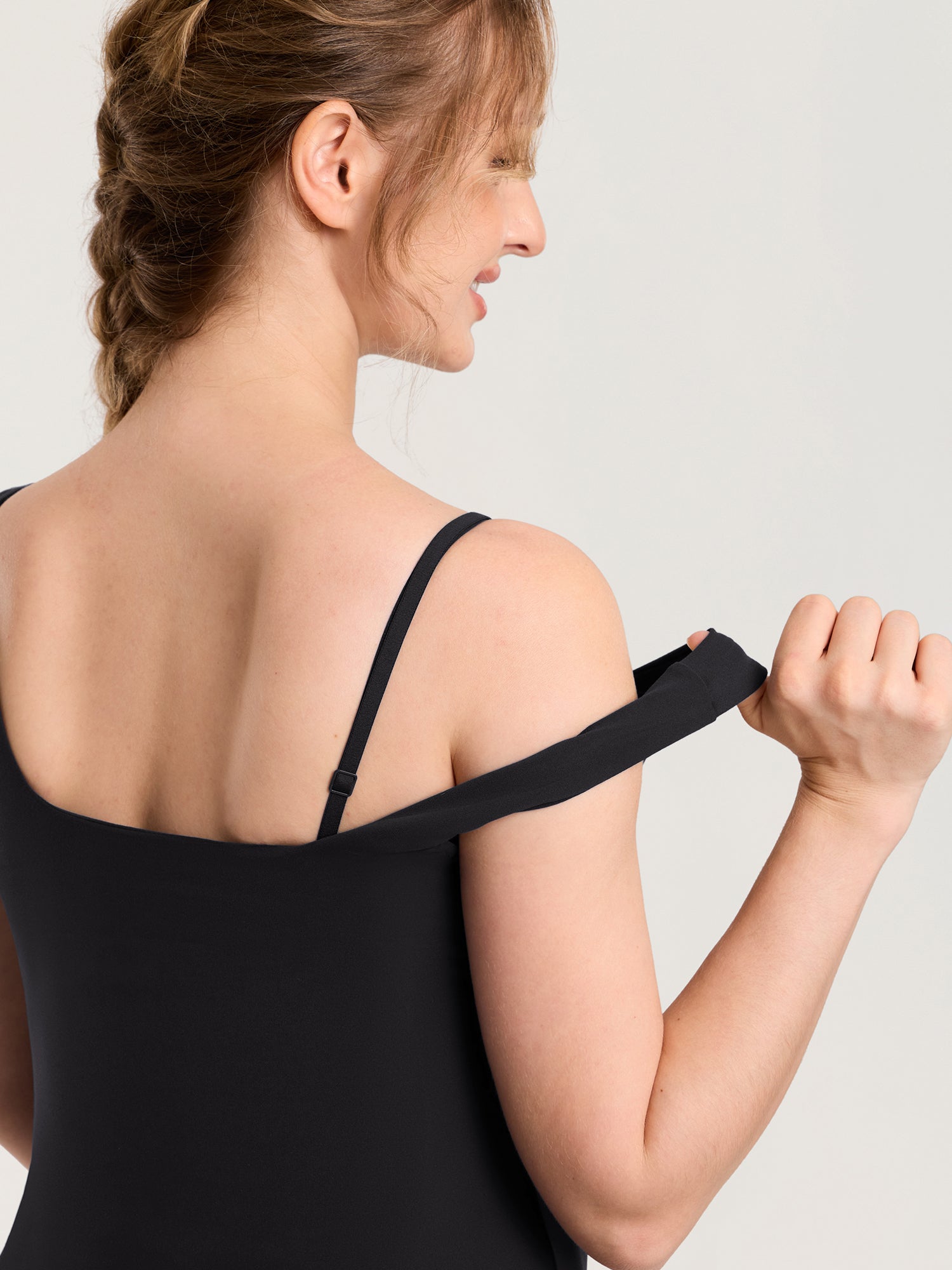 MOMANDA Naterlax® V Neck Nursing Tank Top Black