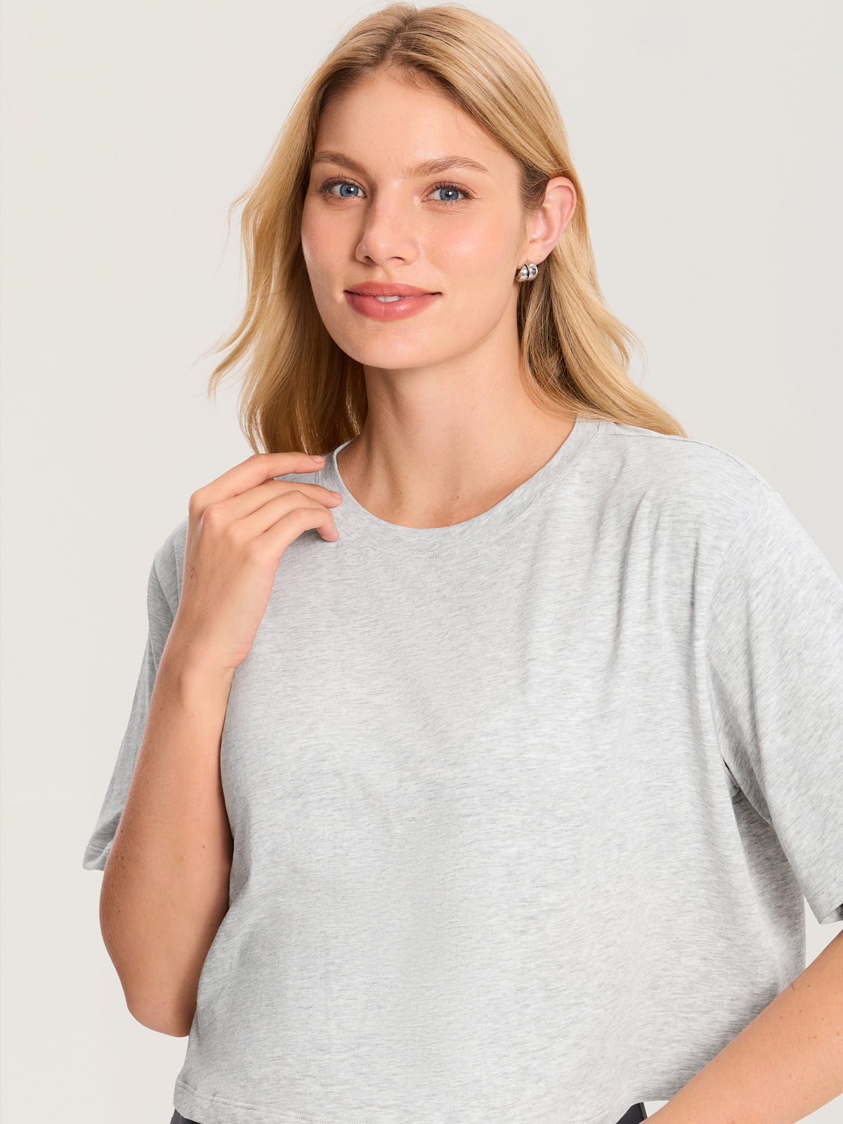 Modal Cotton Short Sleeve Loose Crop Tee