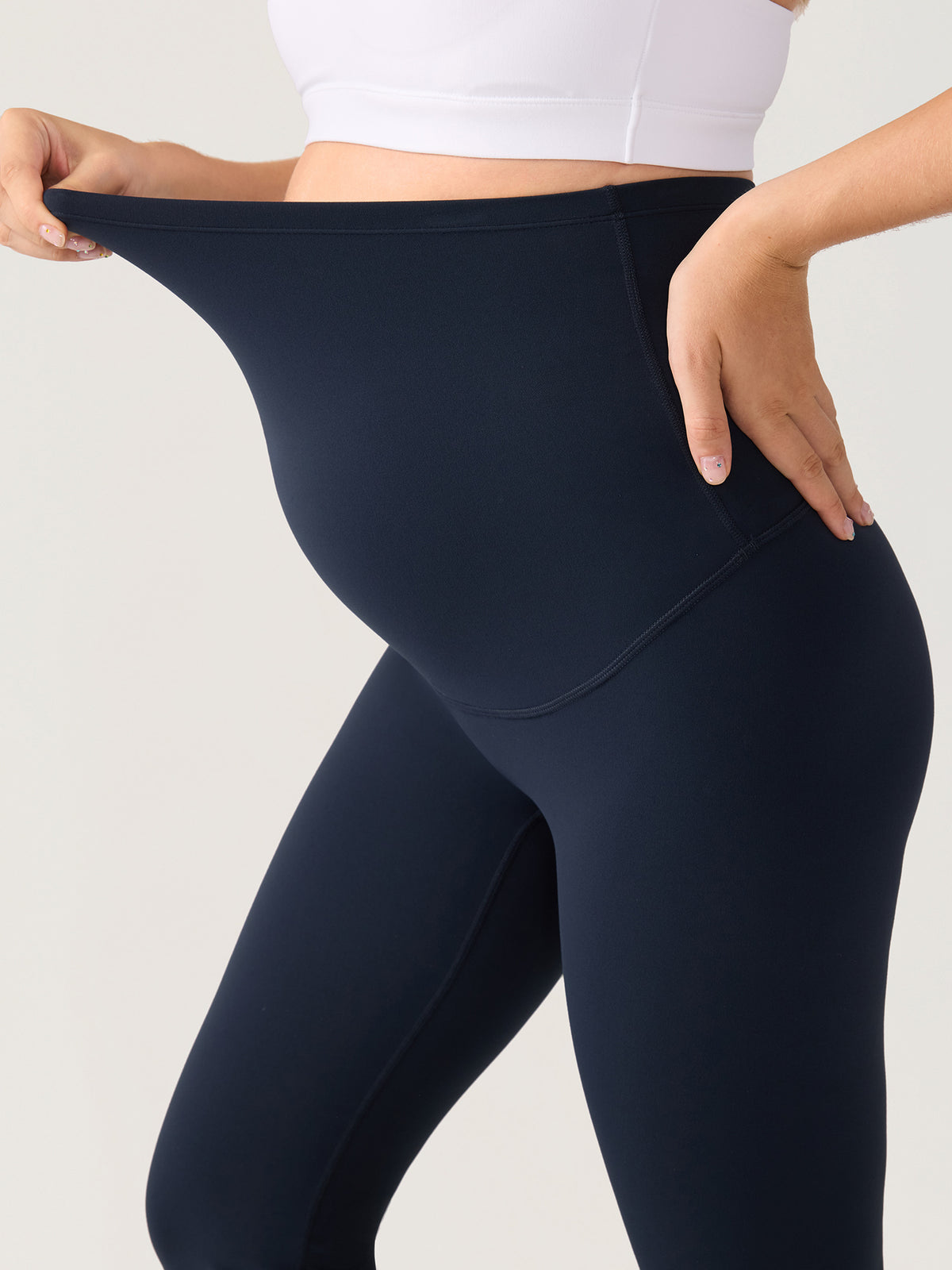 Natrelax® No Front Seam Maternity Flare Leggings 29.5"