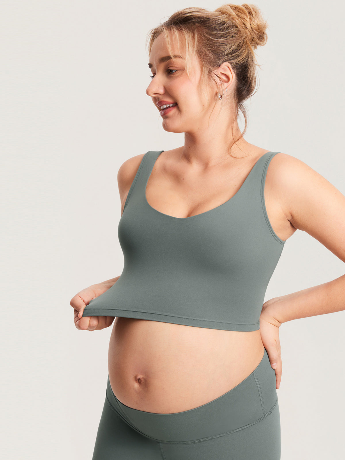 MOMANDA Women's Natrelax® Nursing Crop Tank Top - V Neck Grey Sage