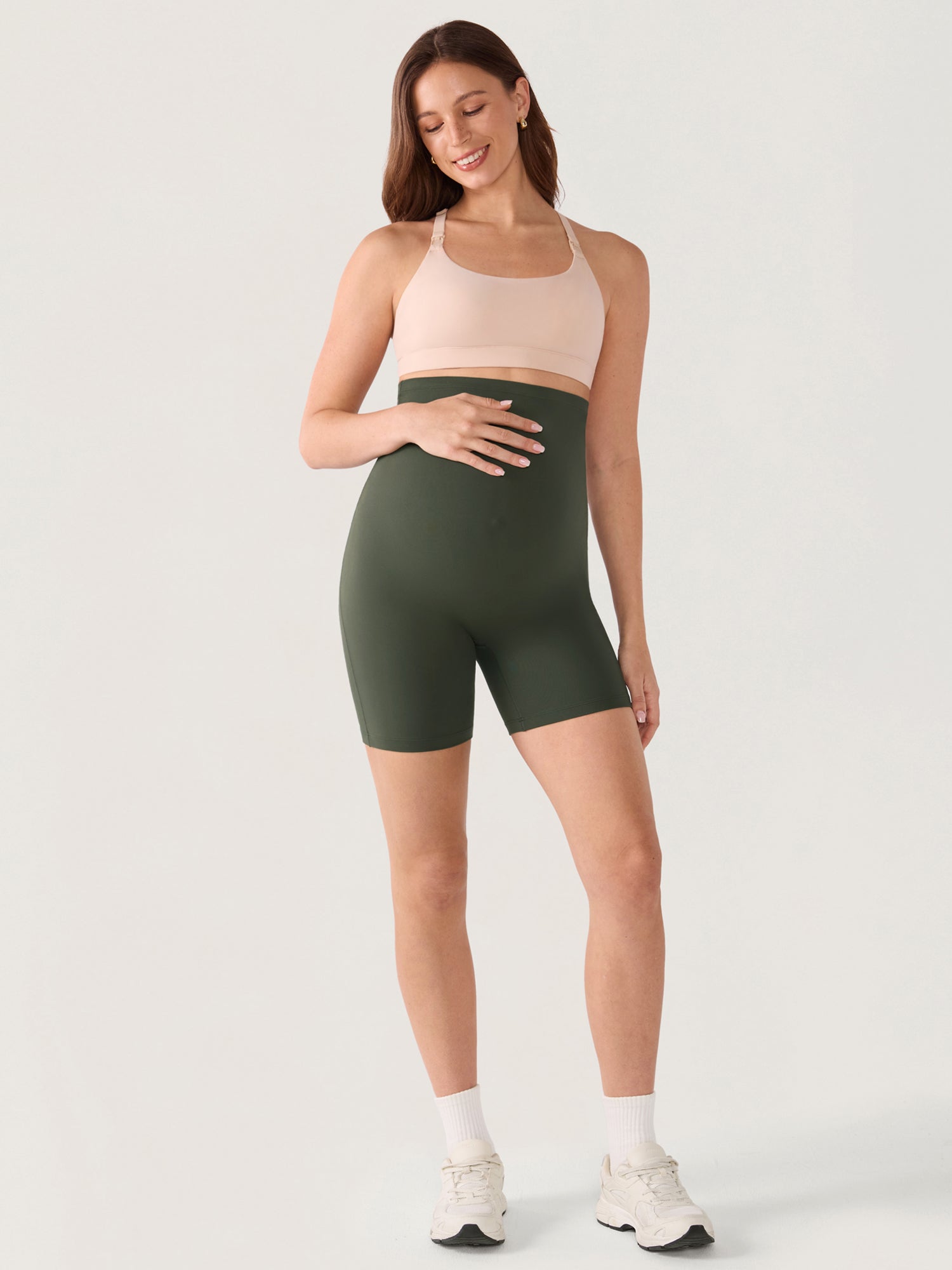 Natrelax® Seamless-Front Maternity Shorts 6"